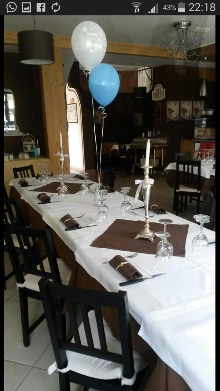 Albergo Sangrilà Lanzo Torinese Bagian luar foto