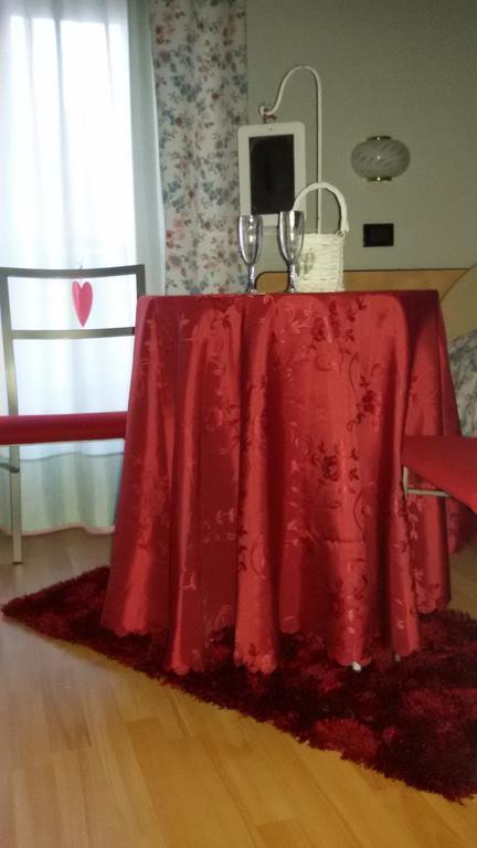 Albergo Sangrilà Lanzo Torinese Bagian luar foto