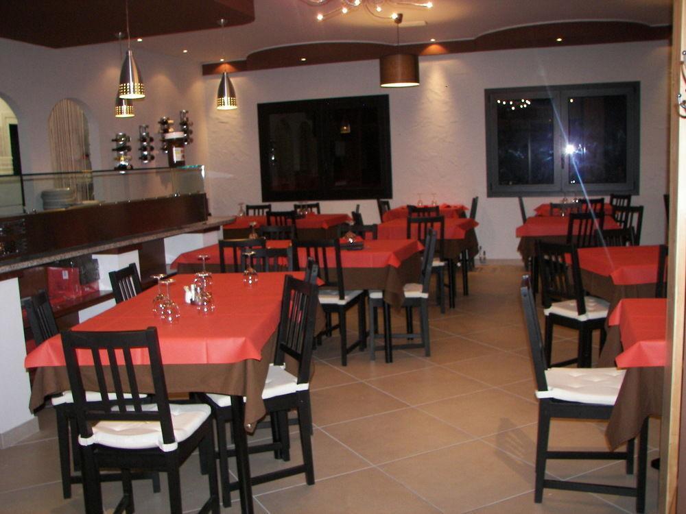 Albergo Sangrilà Lanzo Torinese Bagian luar foto