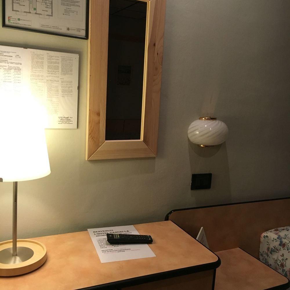 Albergo Sangrilà Lanzo Torinese Bagian luar foto